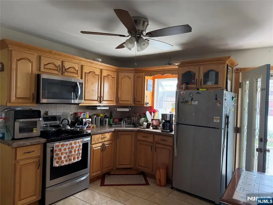 22 Longview Avenue, Carteret, NJ 07008 - #3
