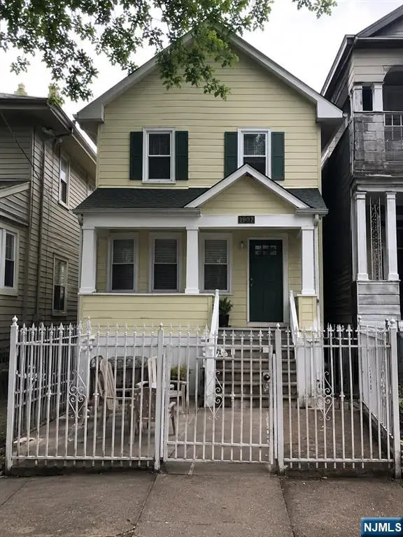 101 Columbia Avenue, Newark, NJ 07106