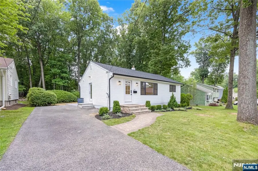 61 Mackay Avenue, Waldwick, NJ 07463 - #2