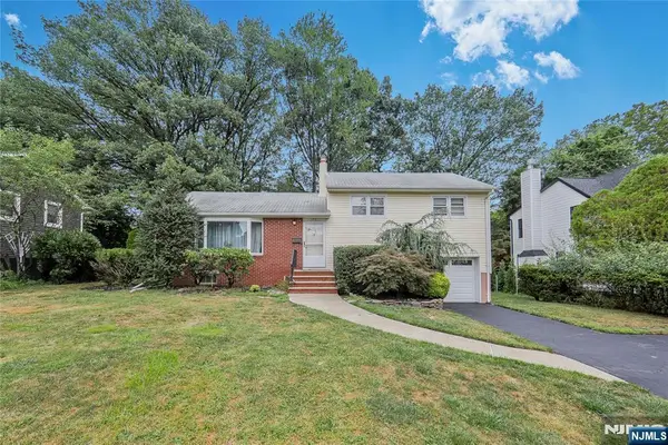 270 Glen Avenue, Dumont, NJ 07628