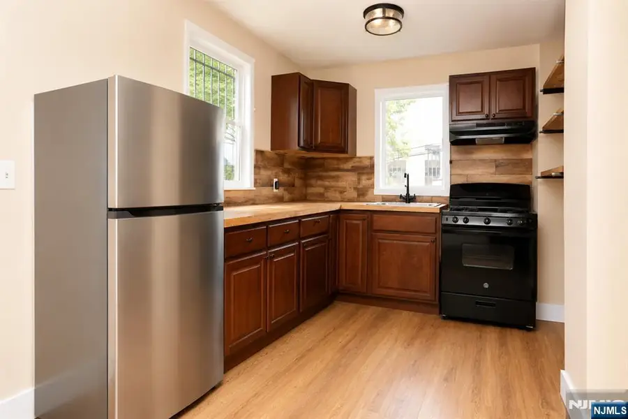 3 Laurel Avenue, Maplewood, NJ 07040 - #3