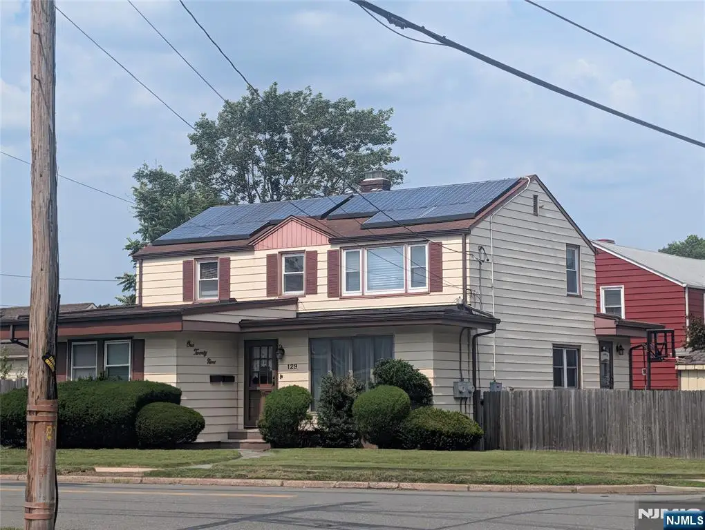 131 18th Avenue, Elmwood Park, NJ 07407 - #1