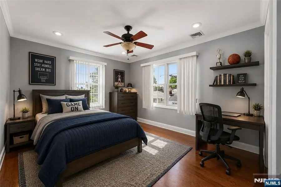 20 Stratford Place, North Arlington, NJ 07031 - #3