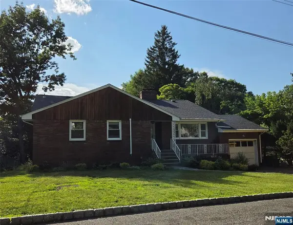 68 Bentley Road, Cedar Grove, NJ 07009