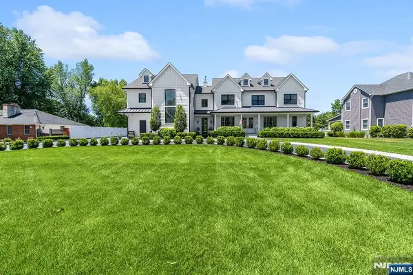 255 Boulevard, Pequannock Township, NJ 07444