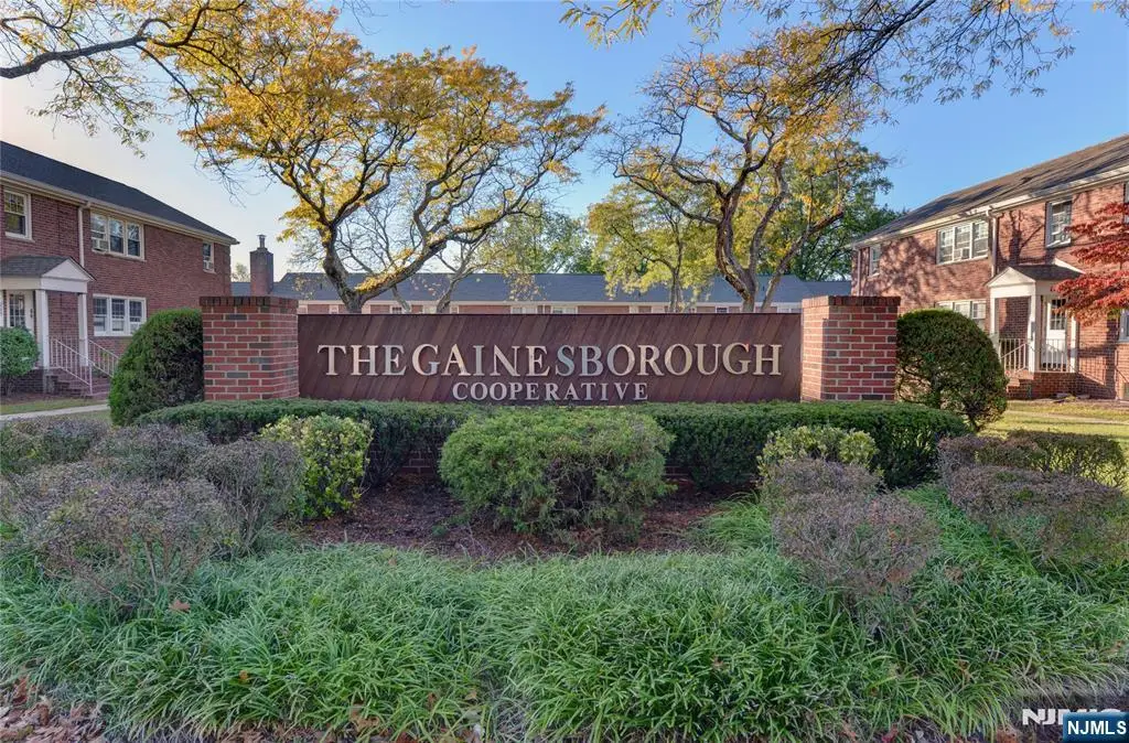 255 Bogert 2A, River Edge, NJ 07661 - #1