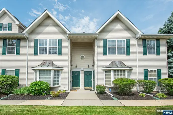 38 Chanda Court D038, Clifton, NJ 07012
