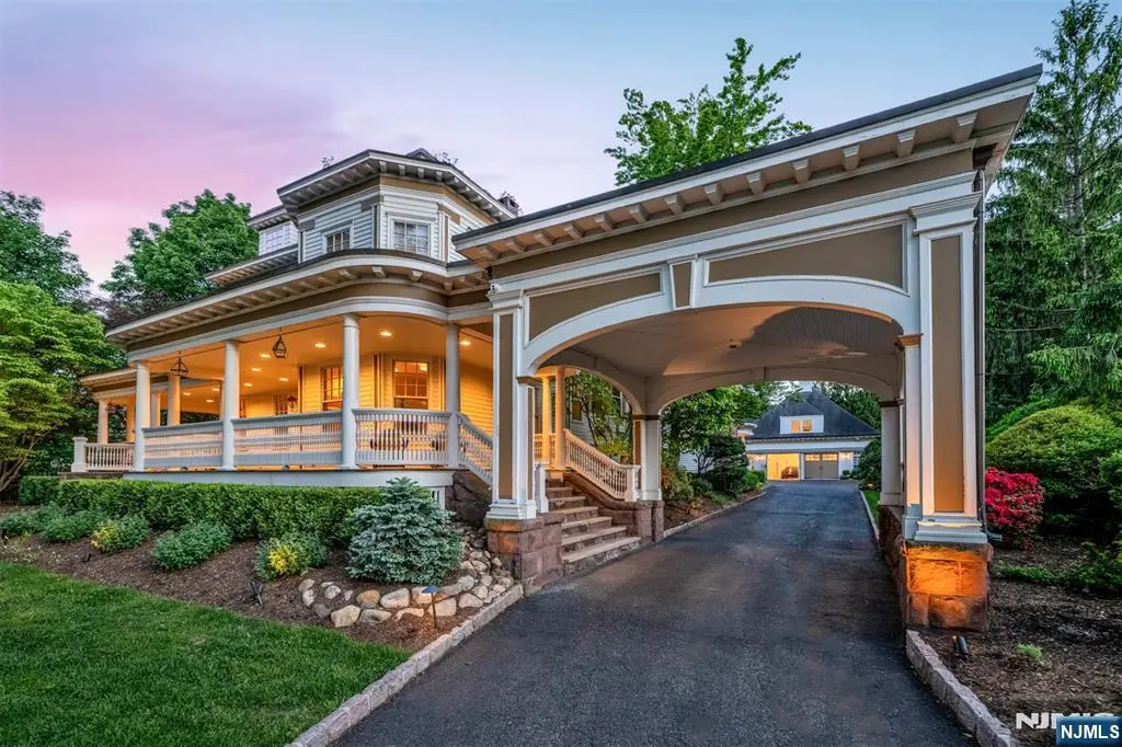 640 Ridgewood Avenue, Ridgewood, NJ 07450 - #1