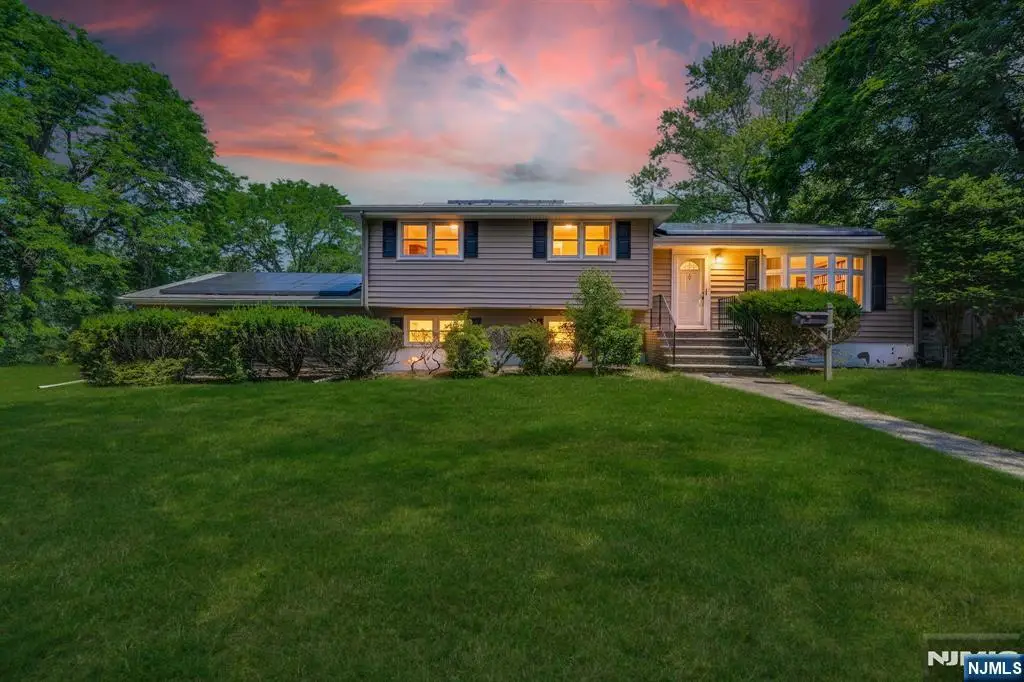 19 Lawrence Road, Wayne, NJ 07470 - #1