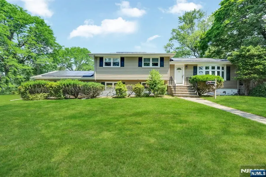 19 Lawrence Road, Wayne, NJ 07470 - #2