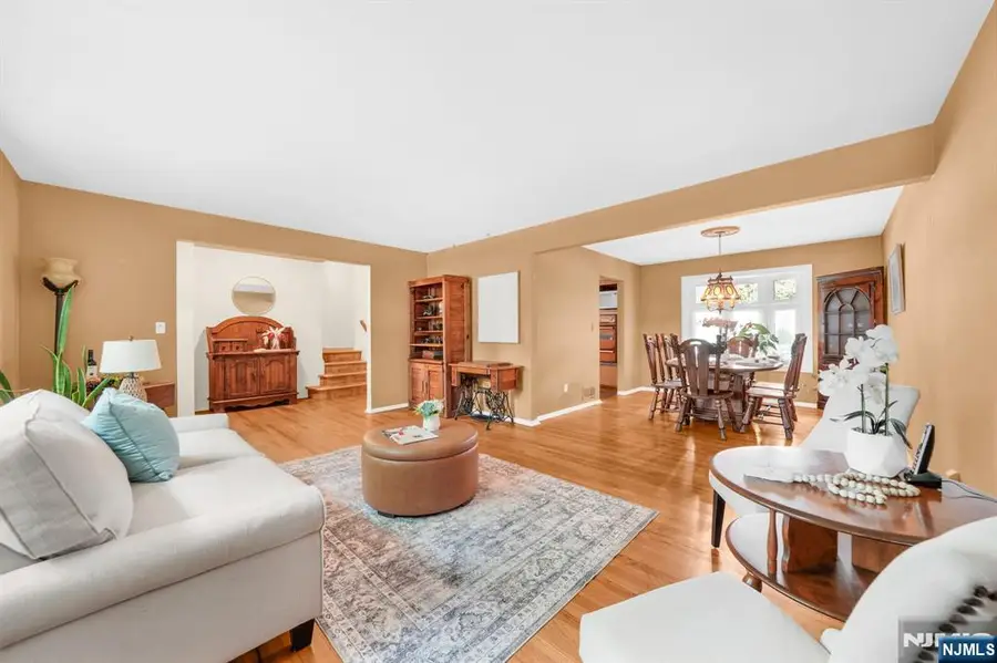 19 Lawrence Road, Wayne, NJ 07470 - #3