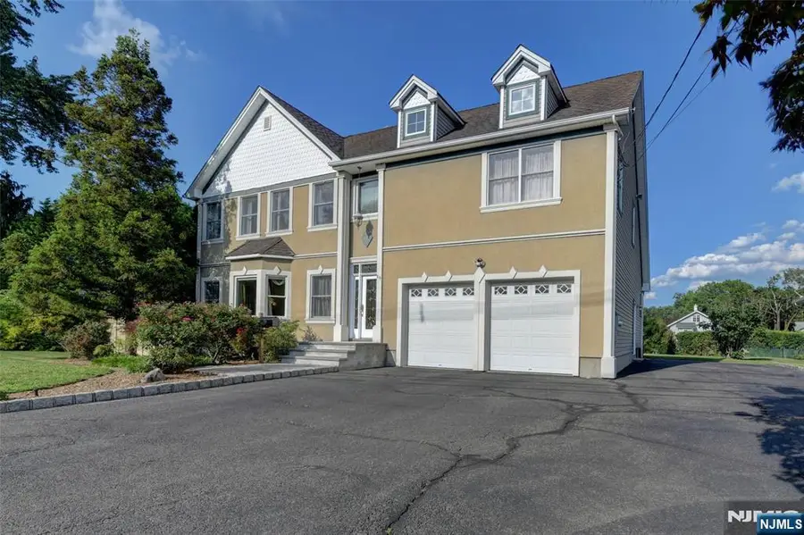 66 Boulevard, Pequannock, NJ 07440 - #3