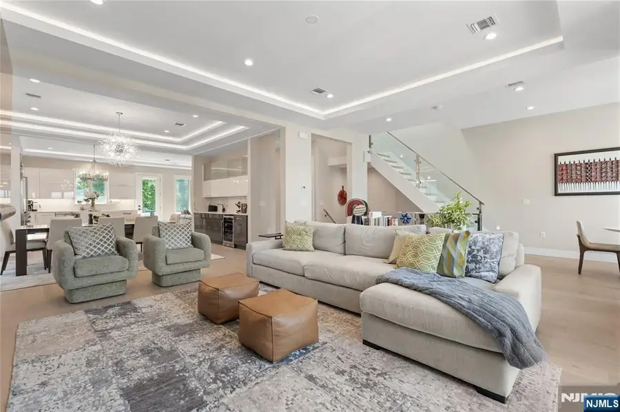 2038 Hoefleys Lane A, Fort Lee, NJ 07024 - #3