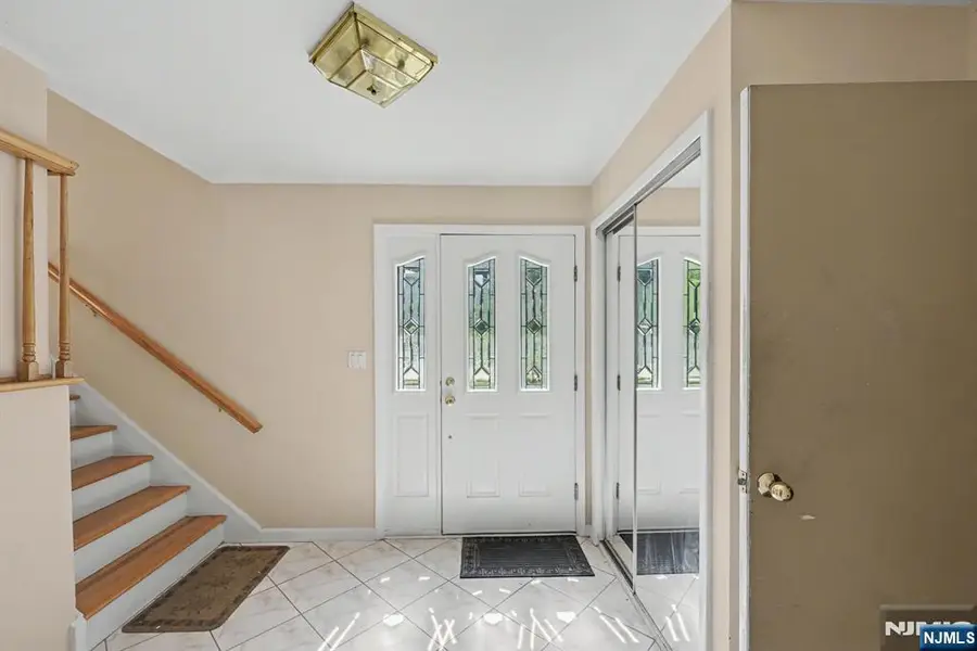 151 Broadview Terrace, Paramus, NJ 07652 - #2