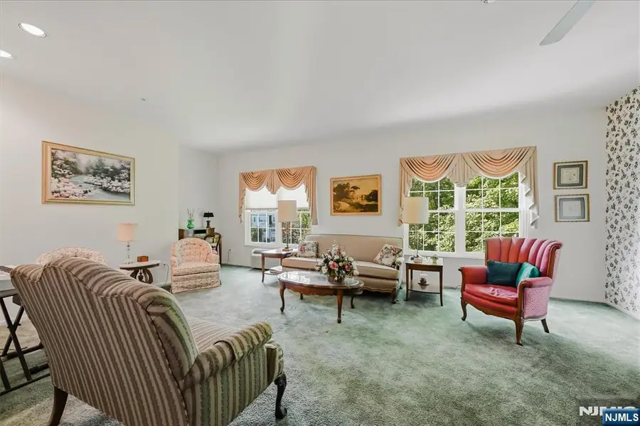 2 Richmond Road 302, West Milford, NJ 07480 - #2