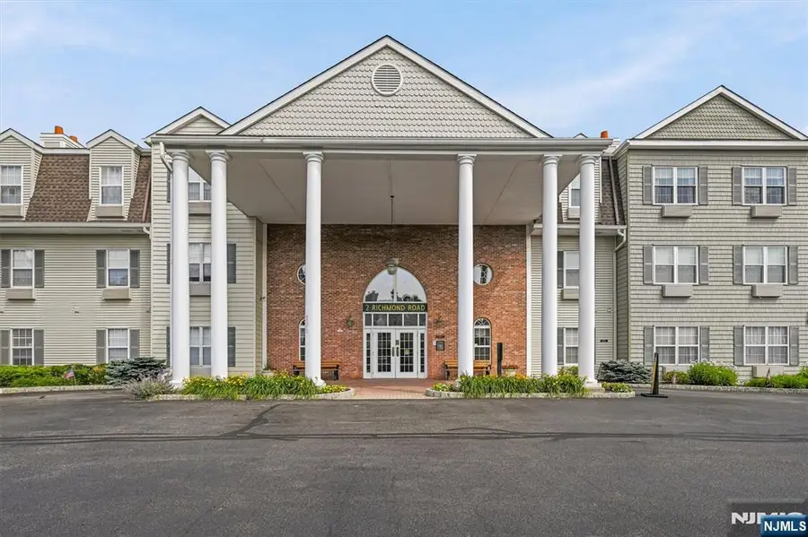 2 Richmond Road 302, West Milford, NJ 07480 - #3