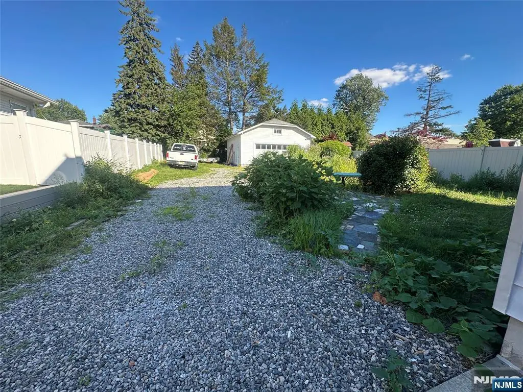 542 Prospect Avenue, Ridgefield, NJ 07657 - #1