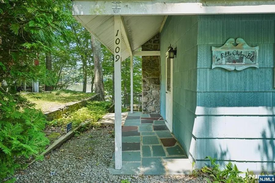 1009 Lakeside Drive, Highland Lakes, NJ 07422 - #3