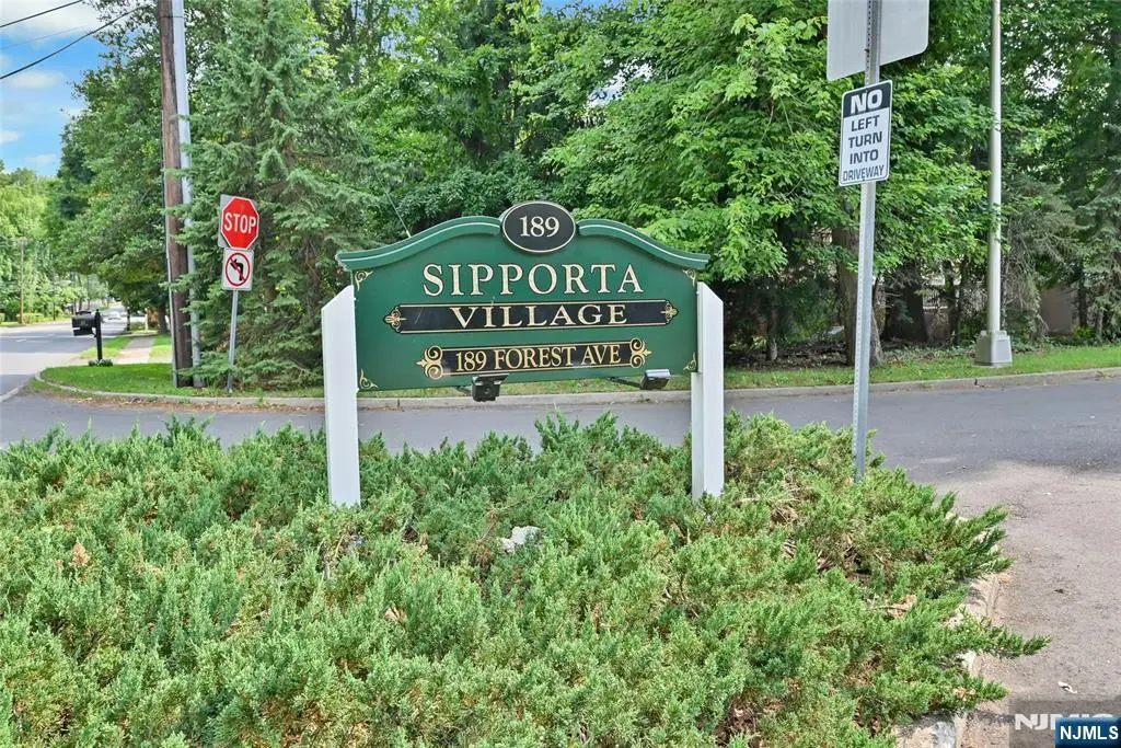 189 Forest Avenue 211, Paramus, NJ 07652 - #1
