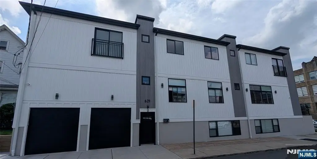 621 Valley Brook Avenue, Lyndhurst, NJ 07071 - #1