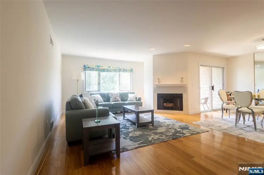 107 Rock Ledge Terrace 1, Haledon, NJ 07508 - #3