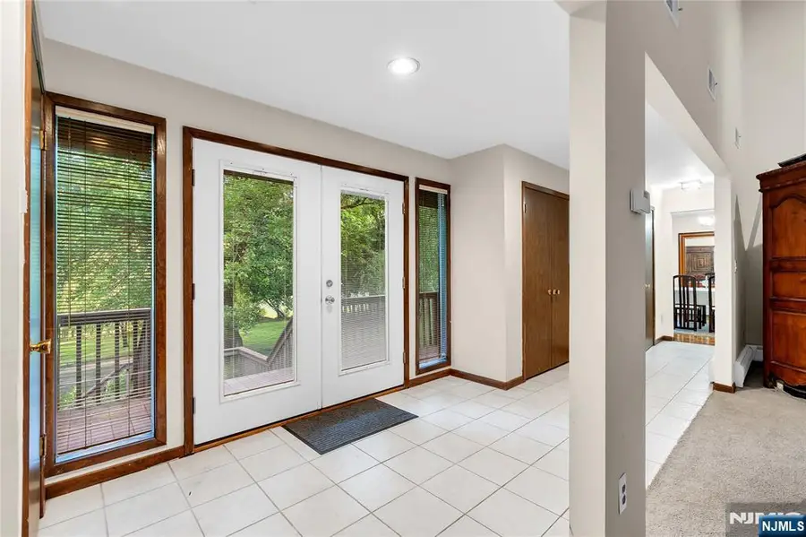 3 Bluefield Court, Hillsdale, NJ 07642 - #3