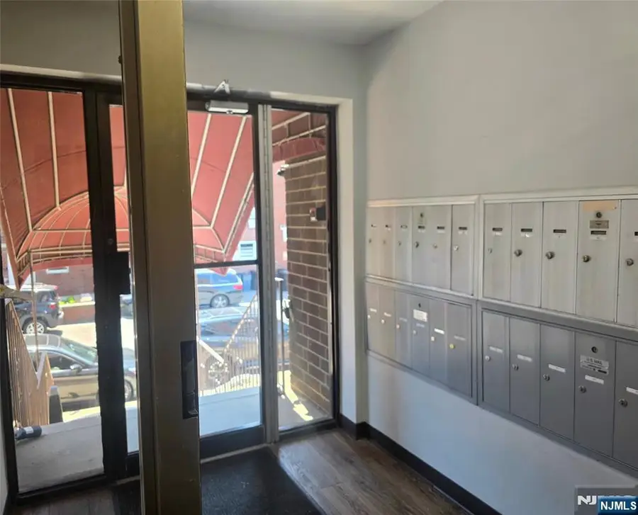 201 12th Street 19, Palisades Park, NJ 07650 - #3