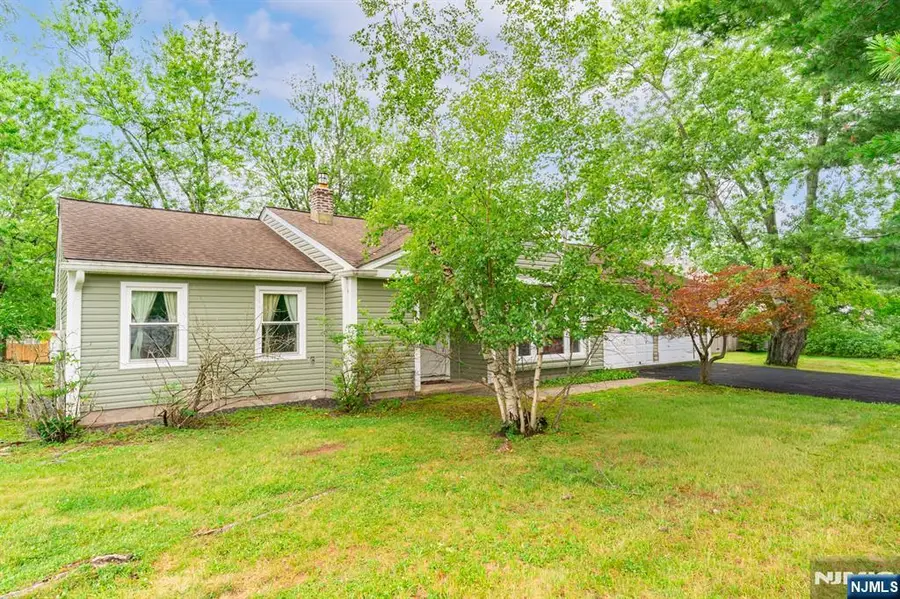 3 Wilkens Drive, Piscataway, NJ 08854 - #2
