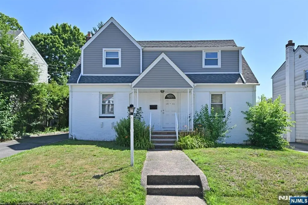 15-11 Parmelee Avenue, Fair Lawn, NJ 07410 - #1