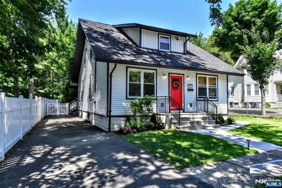 69 Wyckoff Avenue, Waldwick, NJ 07463 - #2