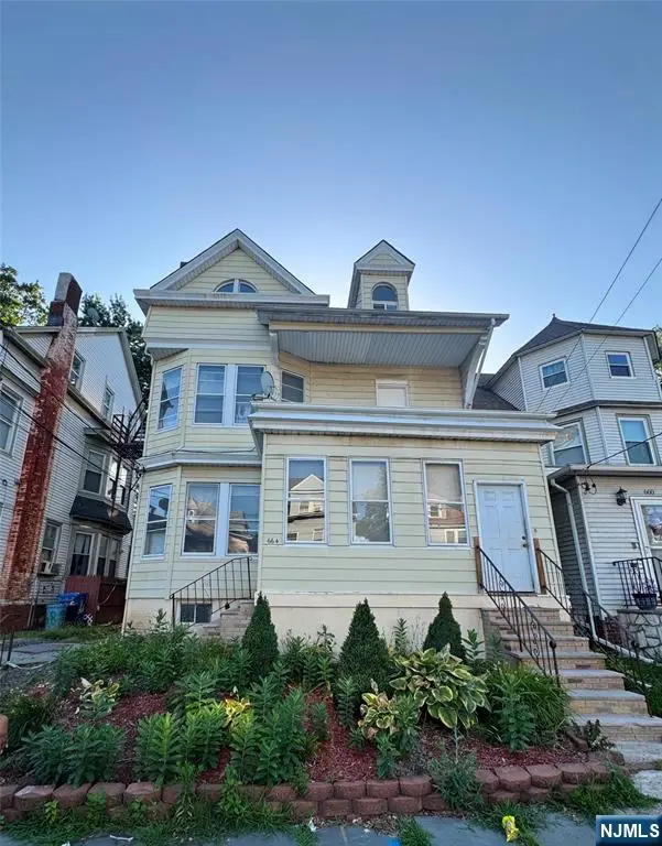 662-664 29th Street, Paterson, NJ 07504 - #1