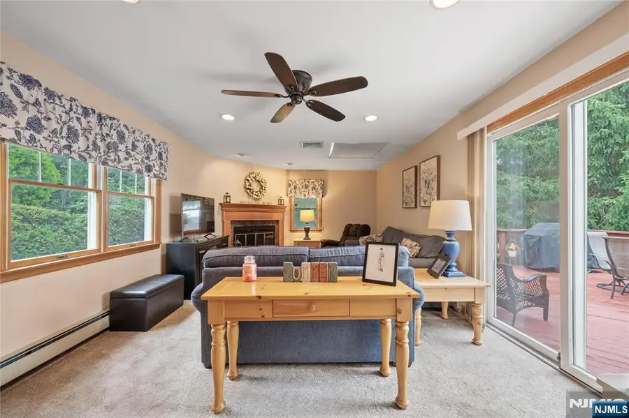 304 Washington Avenue, Clifton, NJ 07011 - #3