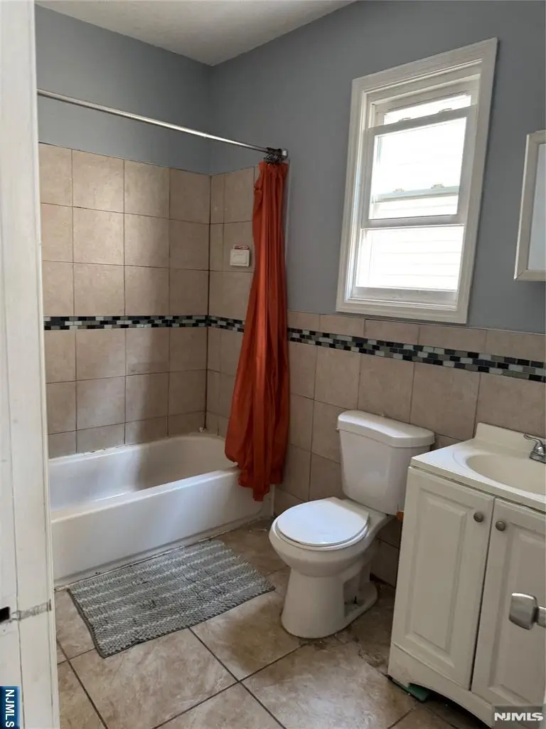 542 18th Street, Newark, NJ 07103 - #3