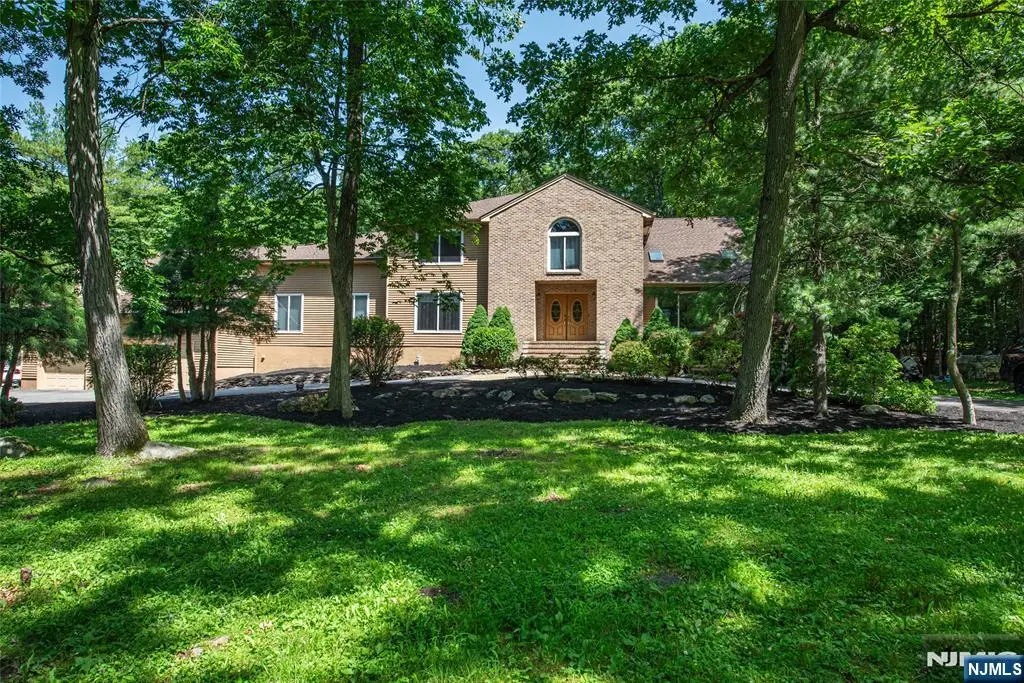 52 Tower Hill Lane, Kinnelon, NJ 07405 - #1