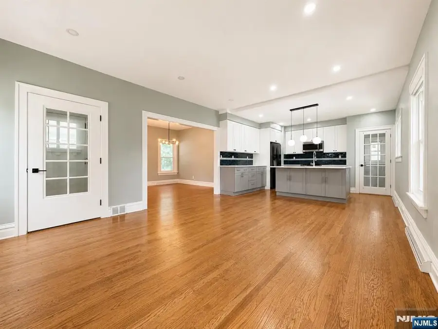 254 Midland Avenue, River Edge, NJ 07661 - #3