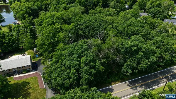 559 Green Pond Road, Rockaway Township, NJ 07866