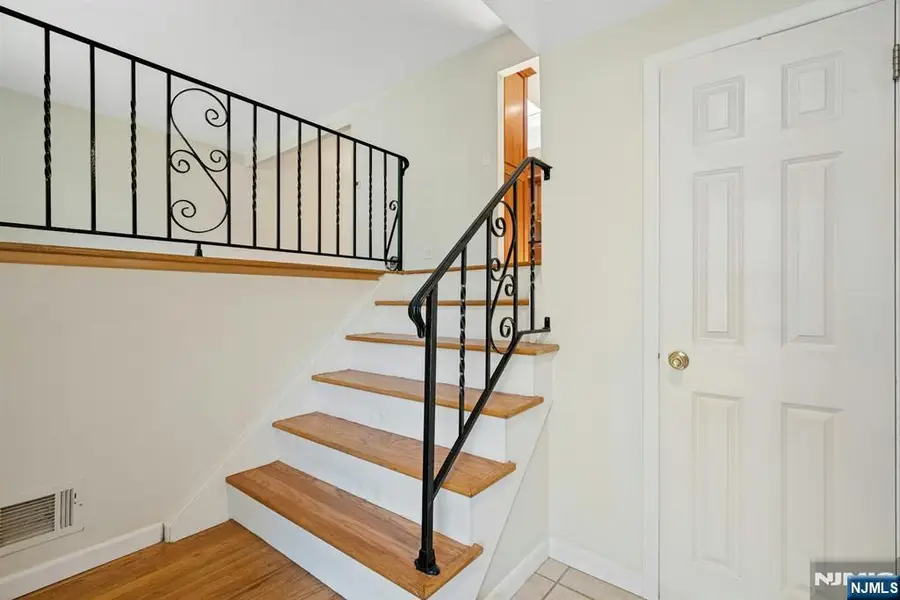 615 Maze Road, River Vale, NJ 07675 - #3