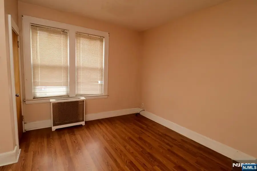 270-272 12th Street, Newark, NJ 07107 - #3