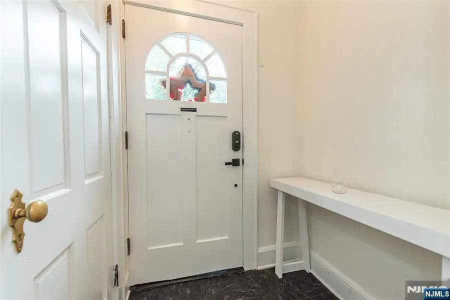 61 Newman Avenue, Verona, NJ 07044 - #3