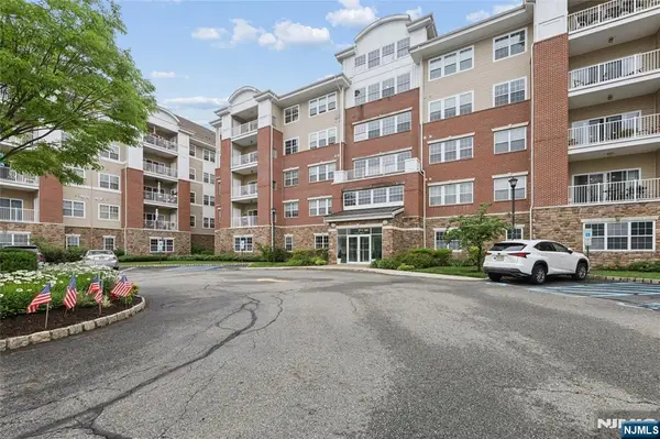 7118 Warrens Way, Wanaque, NJ 07465