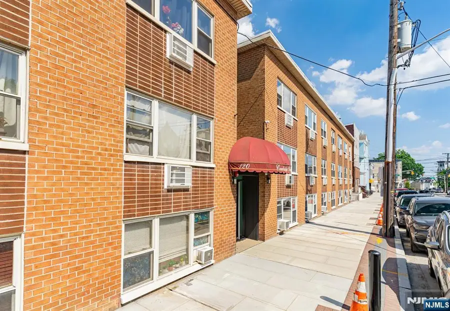 120 32nd Street 3P, Union City, NJ 07087 - #3