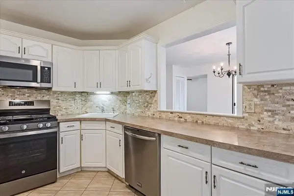 50 Kayser Lane, West Orange, NJ 07052