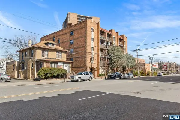 9249 Kennedy Boulevard 105, North Bergen, NJ 07047