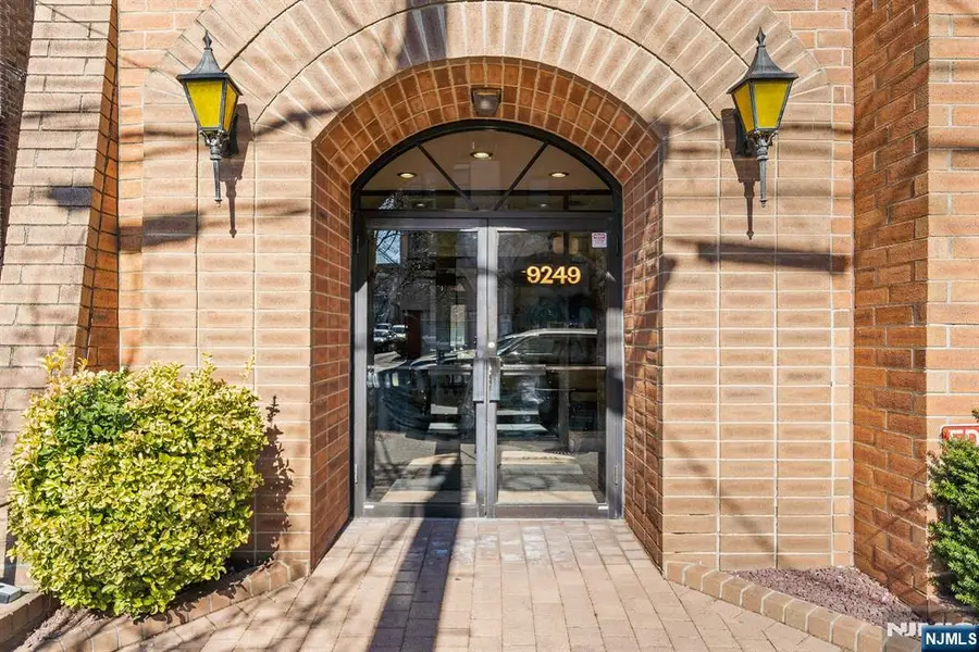 9249 Kennedy Boulevard 105, North Bergen, NJ 07047 - #3