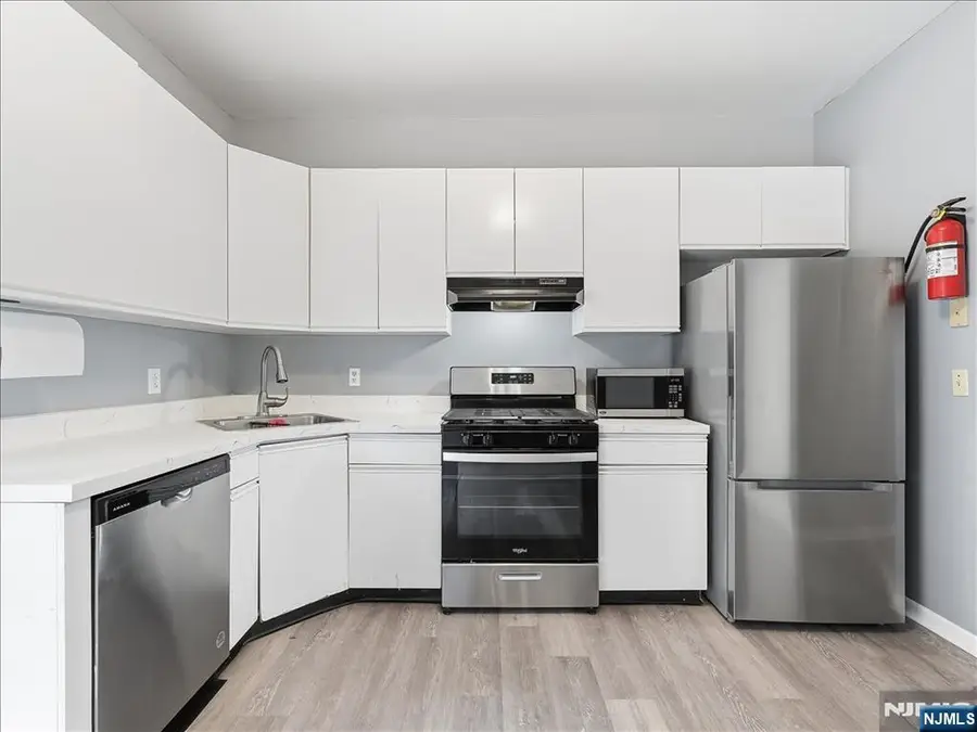 4 Derby Street 2, East Orange, NJ 07018 - #3