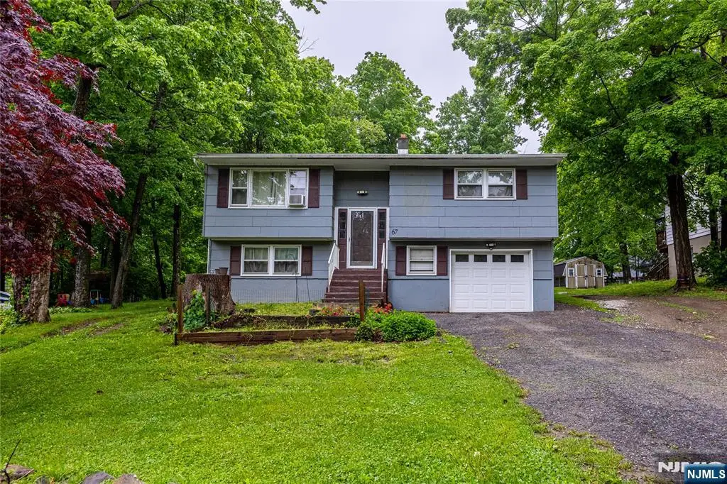 67 Cedar Tree Drive, Vernon, NJ 07422 - #1