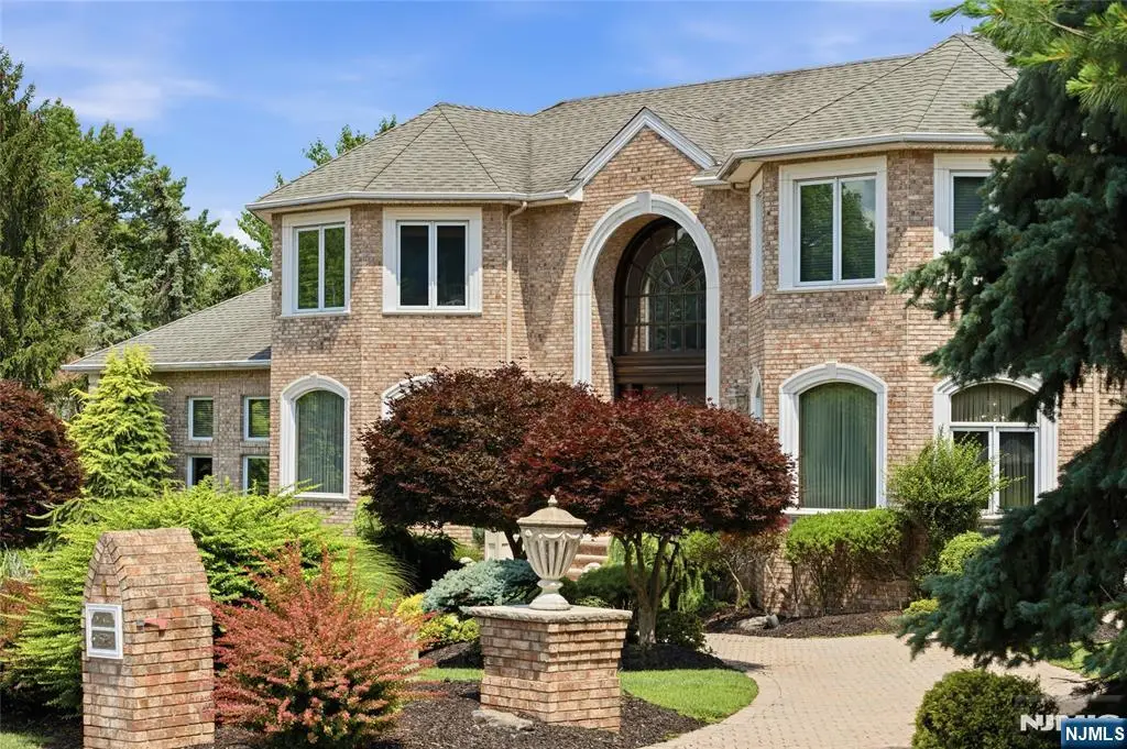 1 Wimbledon Court, Cedar Grove, NJ 07009 - #1