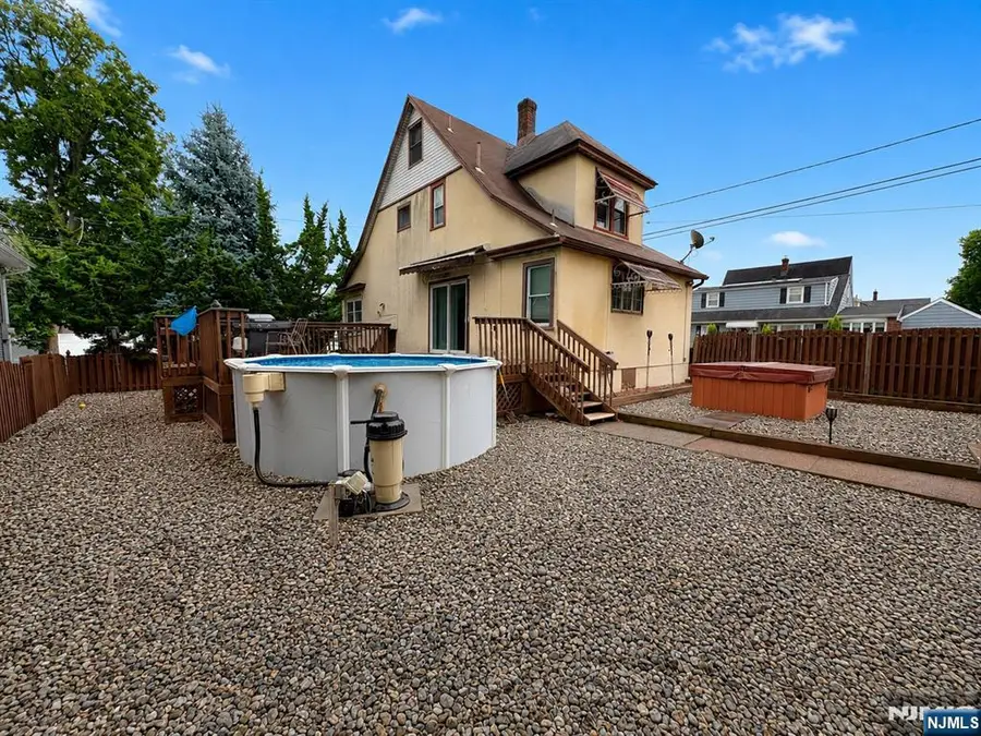 72 Rosedale Avenue, Elmwood Park, NJ 07407 - #3