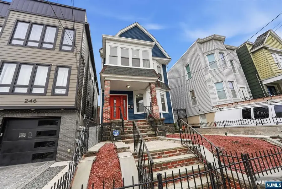 244 Clinton Avenue, Jersey City, NJ 07304 - #3
