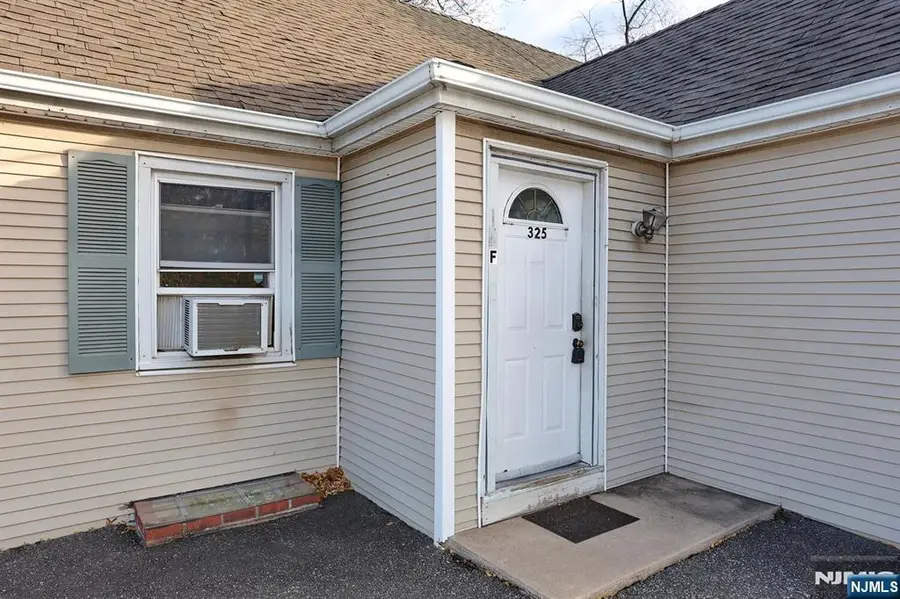 325 New Bridge Road, Bergenfield, NJ 07621 - #2